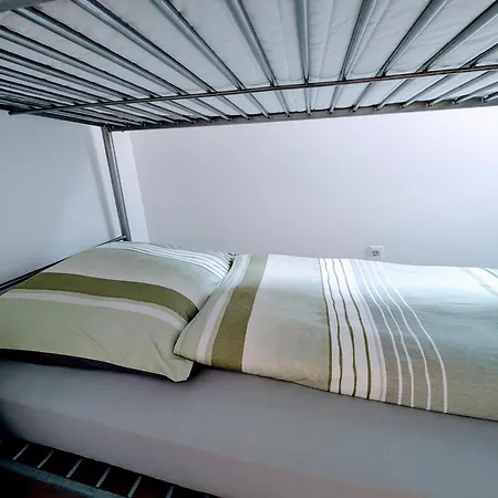 Pension-einfach Uebernacht In Homestay *